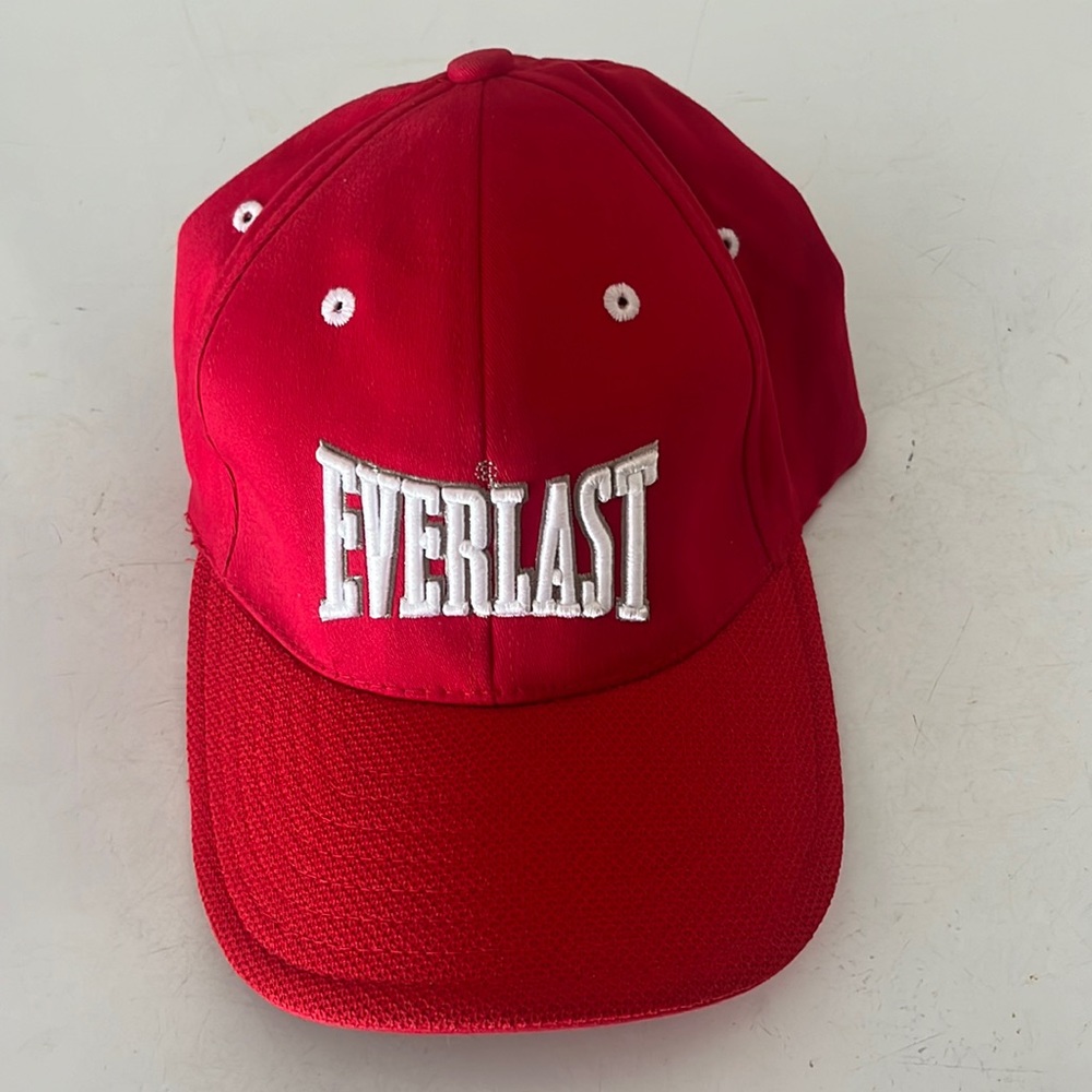 Everlast red cap for sale!